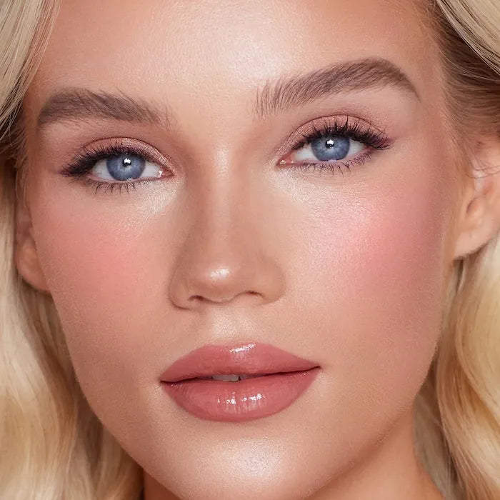 Charlotte tilbury matte beauty blush wand tono Pillow talk