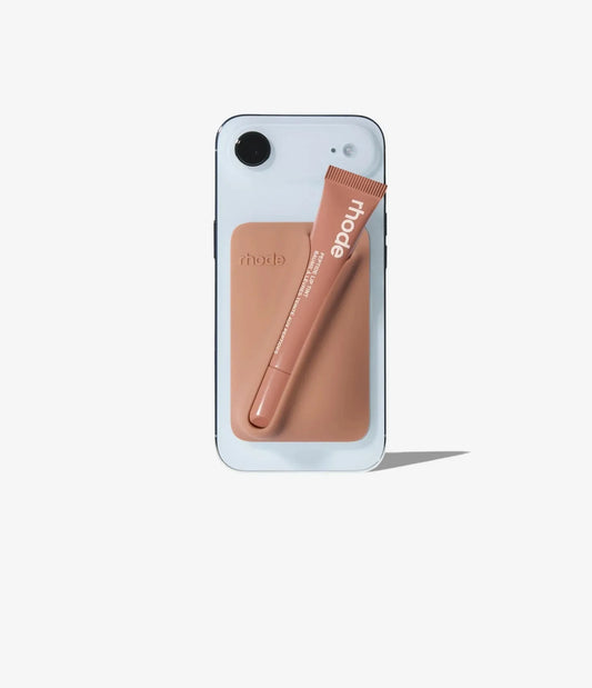 Snap on lip case