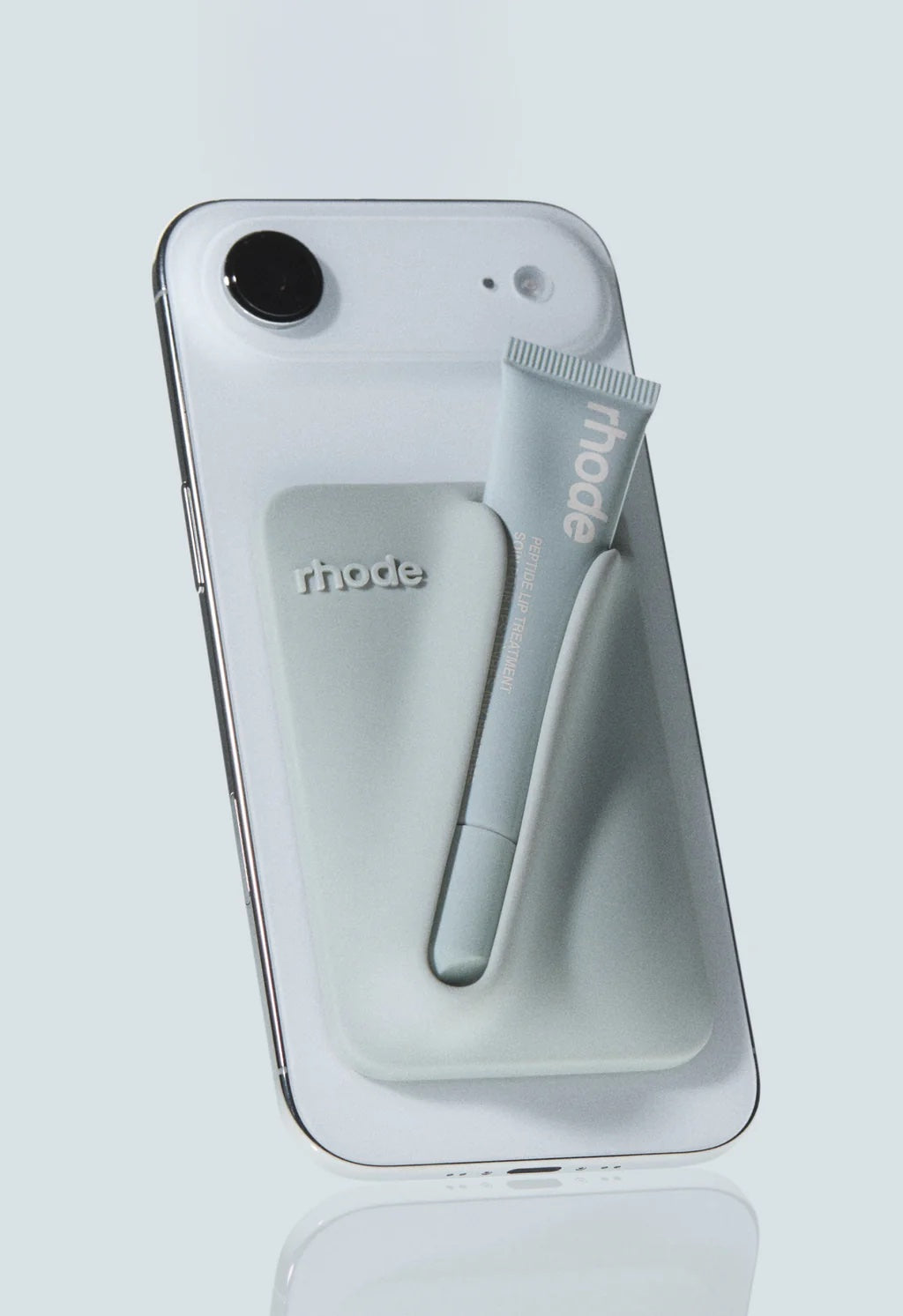 Snap on lip case